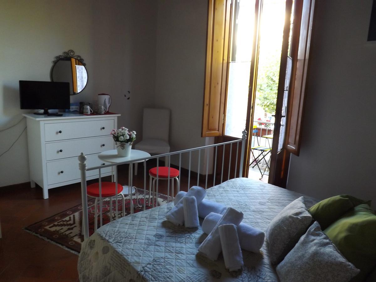 B&B Central Toma 2 Монтекатини-Терме Экстерьер фото